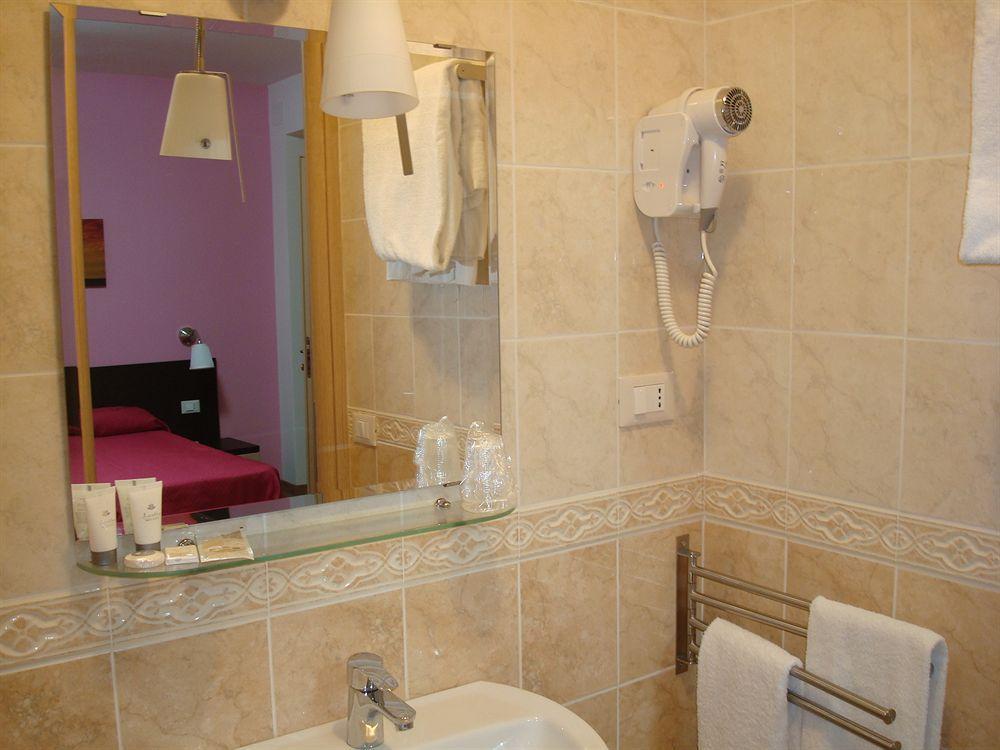 B&B Manzoni Holidays Roma Dış mekan fotoğraf