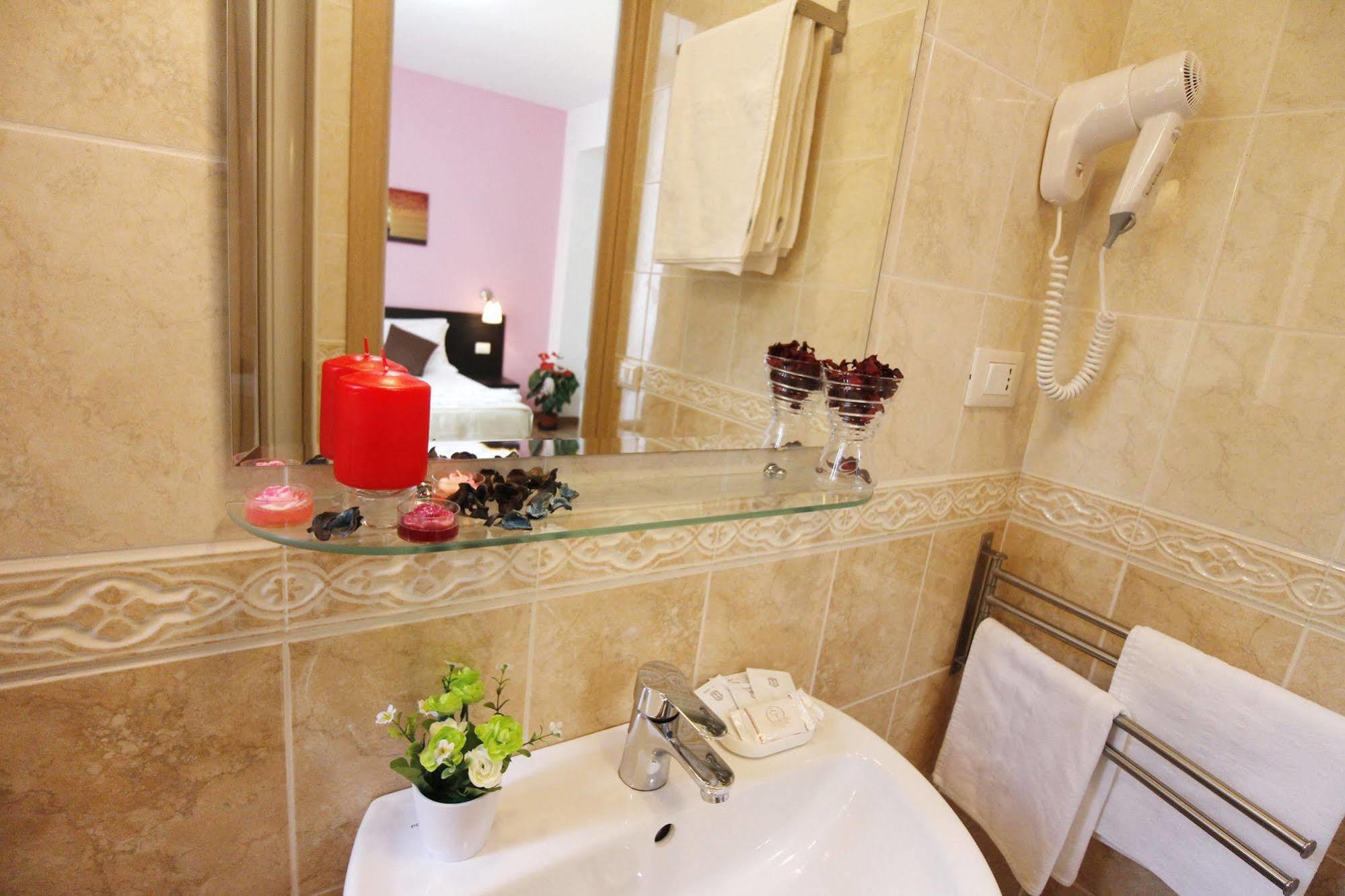 B&B Manzoni Holidays Roma Dış mekan fotoğraf