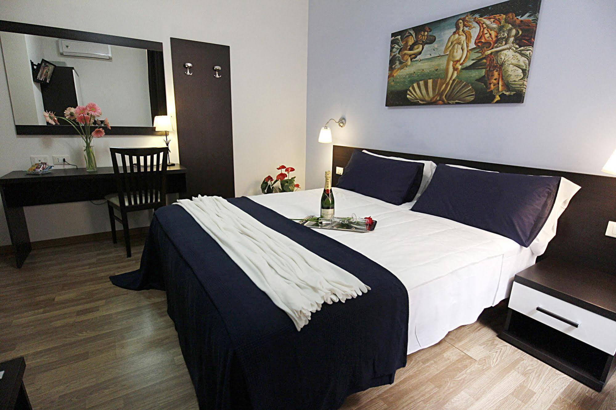 B&B Manzoni Holidays Roma Dış mekan fotoğraf